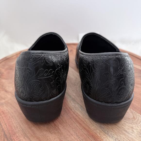 US Sports Comfort Shoes Womens Size 9 Black Embossed Slip On Loafers - Picture 4 of 9